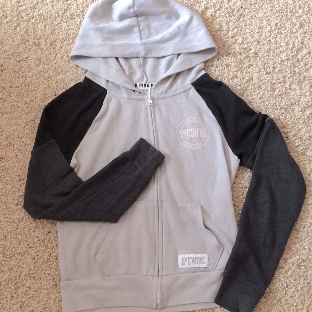 Grey / black pink vs jacket